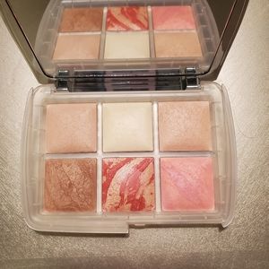 Hourglass Ambient Lighting Edit Ghost